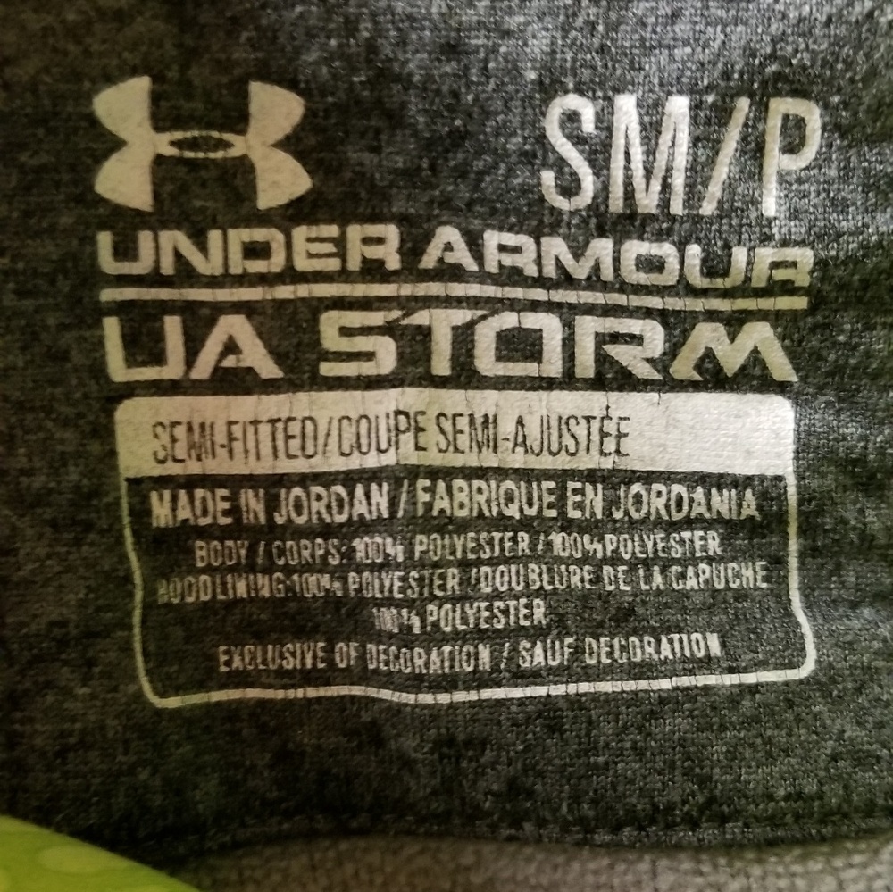 Under Armour women's storm hoodie. - Picture 3 of 5